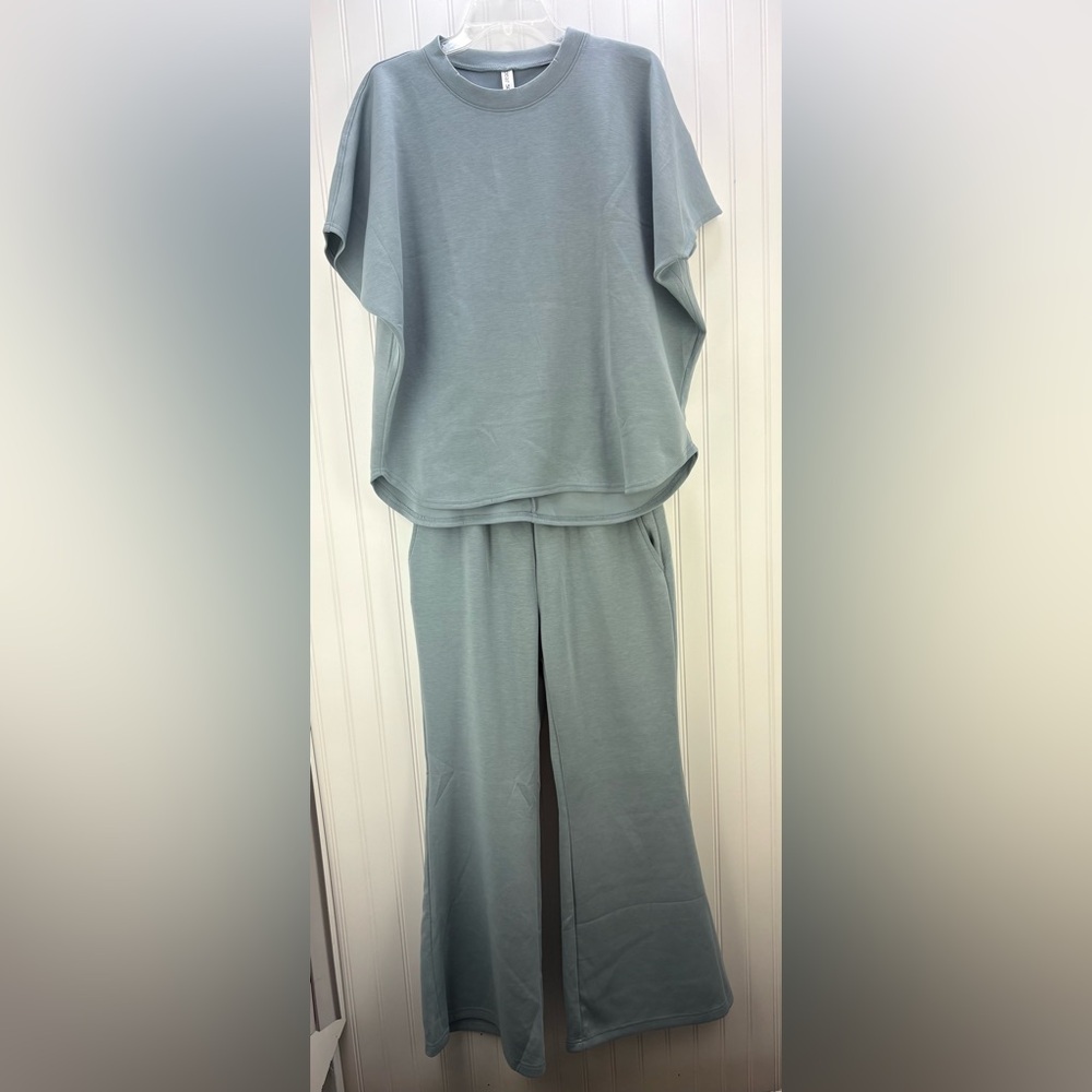 NET Dear Scarlett Light Blue 2 PC Lounge Outfit Medium